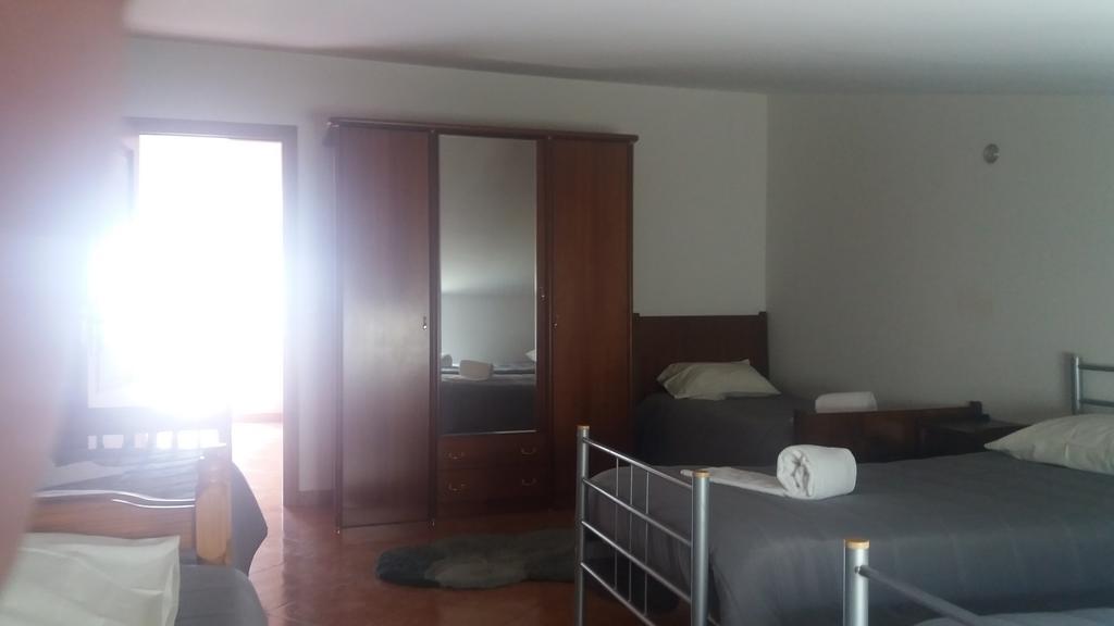 Quinta Da Casinha Homestay ポンバル エクステリア 写真